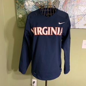 Nike University of Virginia pull over light weight jacket / shirt in size S.